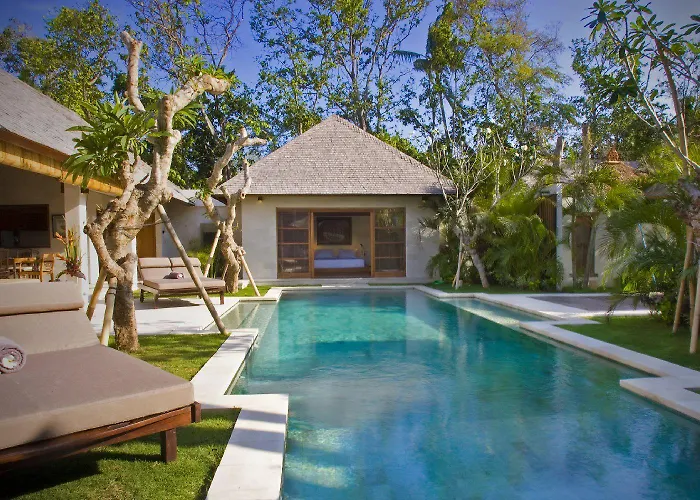 バリ アスリ スミニャック